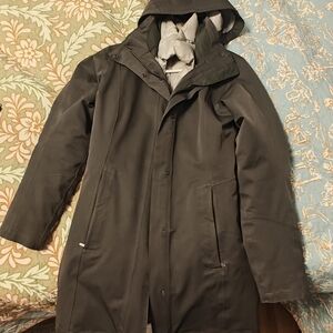 Patagonia Men's Gray Hooded Raincoat